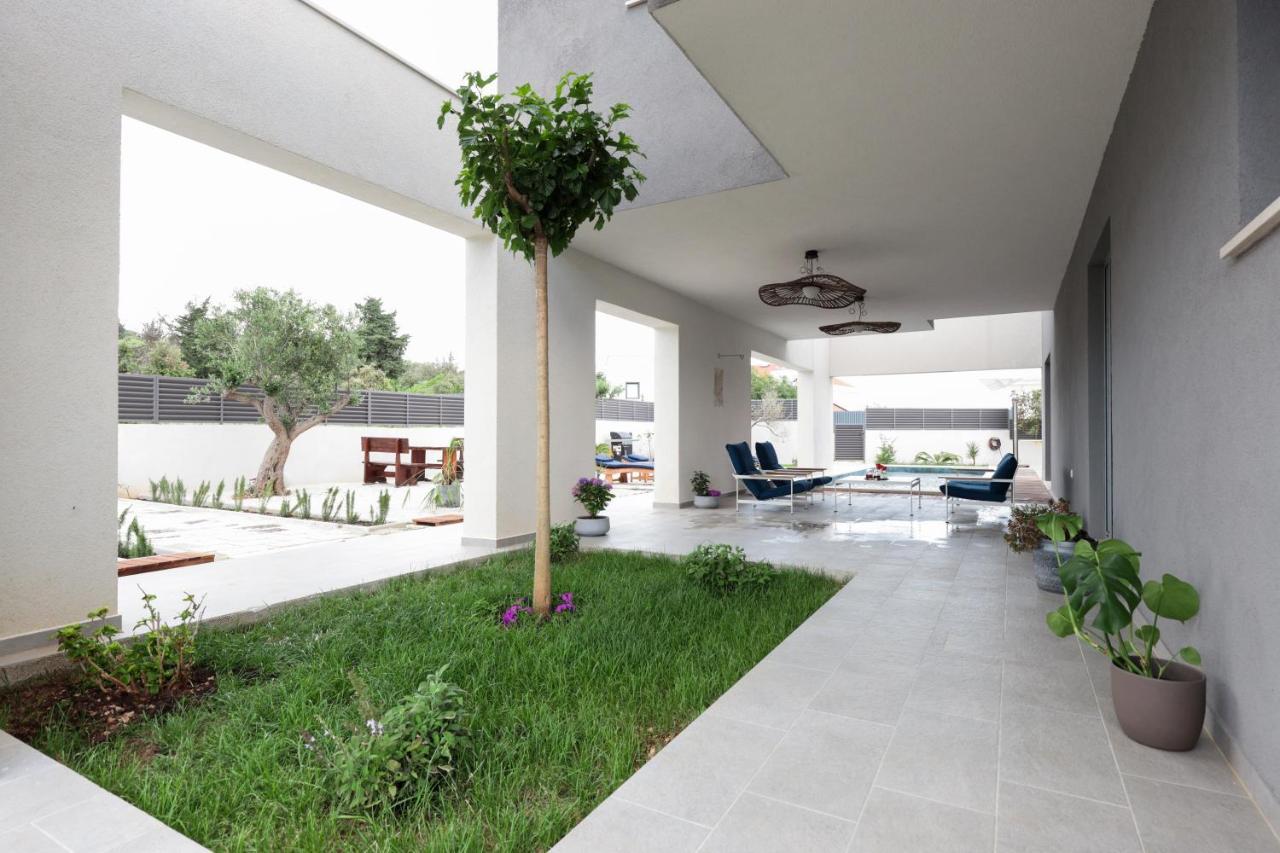 Luxury House Natanel Villa Škrip Exterior foto